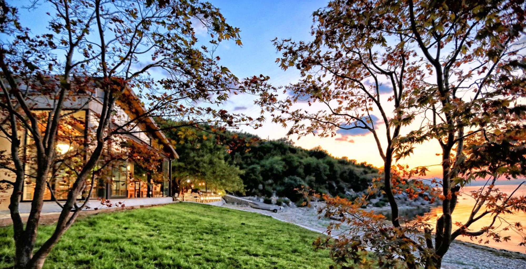 Hotel Labiatan Zogaji Exterior photo